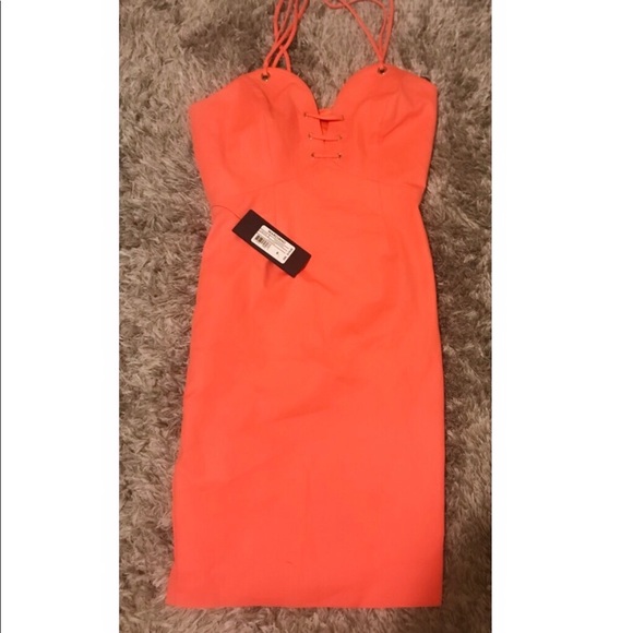 Curve hugging vibrant Marciano summer dress. - Picture 2 of 2